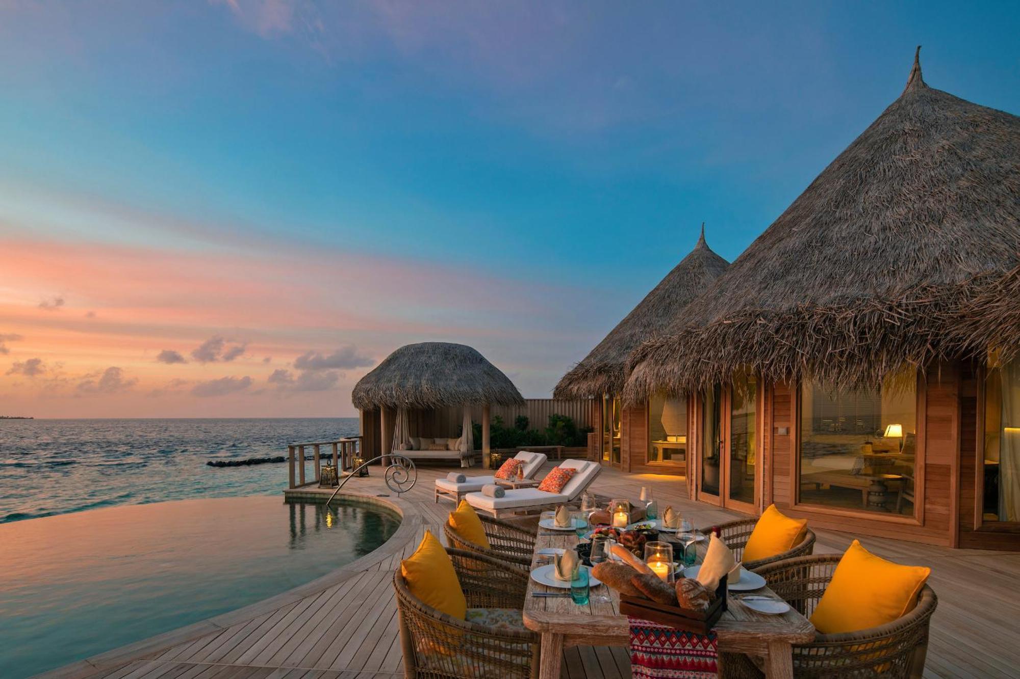 Hotel The Nautilus Maldives Kamadhoo Exterior foto